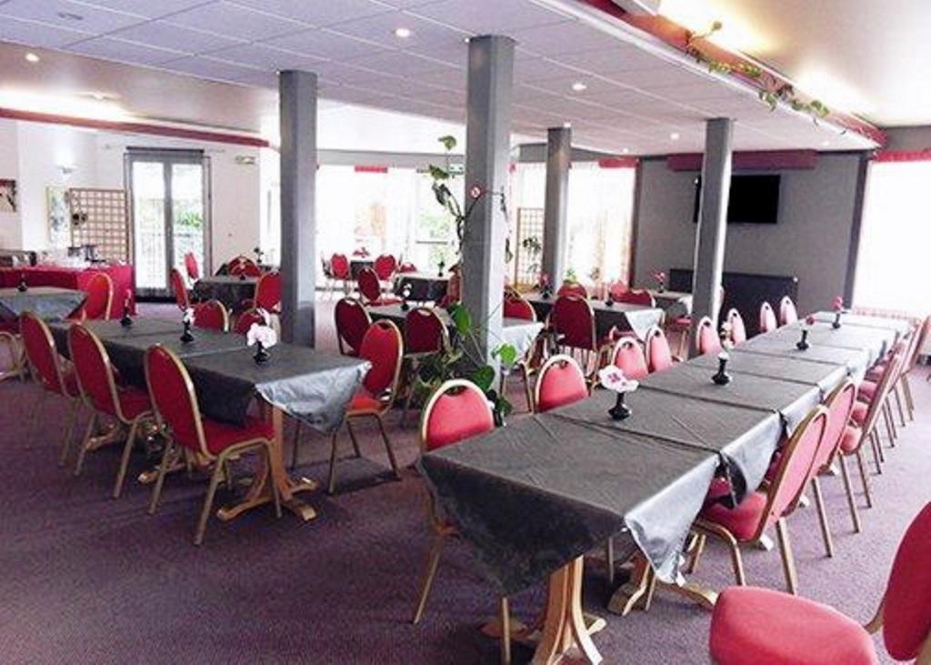 Kyriad Fargeau Ponthierry - Apollonia Hotel Saint-Fargeau-Ponthierry